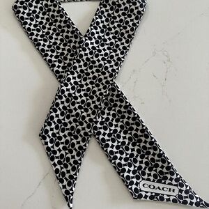 Coach - Silk skinny scarf